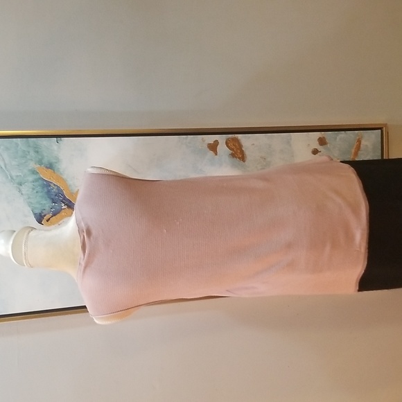 Armani Collezioni Blush Tunic Knit Sleeveless Top Sz. 12 Made in Italy $350 MSRP - Picture 8 of 10